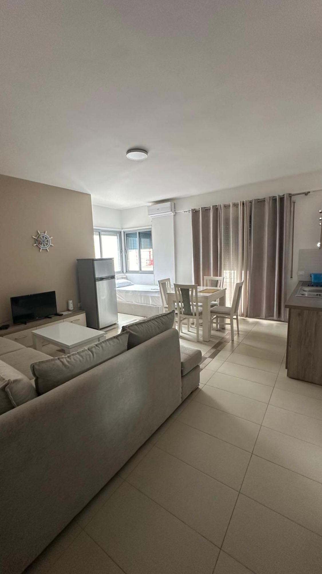 Jasmine Apartments Saranda Oda fotoğraf